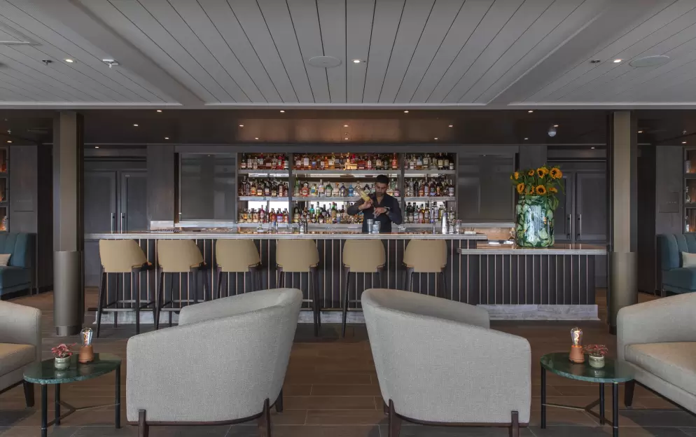 Silversea Silver Nova - S.A.L.T Bar 1, ©Silversea Cruises Ltd.jpg